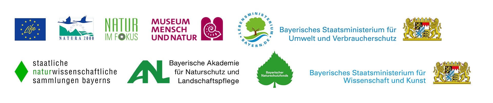 Viele Logos; Life-Projekt, Natura 2000, Natur im Fokus, Museum Mensch und Natur, Lebensministerium Bayern, Bayerisches Staatsministerium für Umwelt und Verbraucherschutz, staatliche naturwissenschaftliche Sammlungen bayerns, Bayerische Akademie für Naturschutz und Landschaftspflege, Bayerischer Naturschutzfonds, Bayerisches Staatsministerium für Wissenschaft und Kunst.